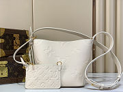 Colestore Louis Vuitton All In BB Creme Embossed grained cowhide leather 18 x 12 x 16cm - 2