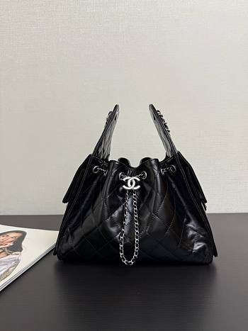 Colestore Chanel 25 Small Handbag   Calfskin & Silver-Tone Metal  Black  30 x 26 x 14cm