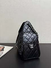Colestore Chanel 25 Small Handbag   Calfskin & Silver-Tone Metal  Black  30 x 26 x 14cm - 4