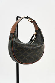 Colestore Celine Teen Celine Lulu IN TRIOMPHE CANVAS AND CALFSKIN Tan 21 x 24 x 5 cm - 1