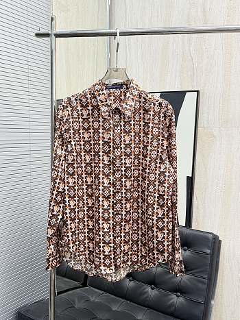 Colestore Louis Vuitton  Monogram Printed Long-Sleeved Silk Shirt Coffee Bean Brown