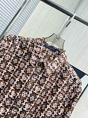 Colestore Louis Vuitton  Monogram Printed Long-Sleeved Silk Shirt Coffee Bean Brown - 2