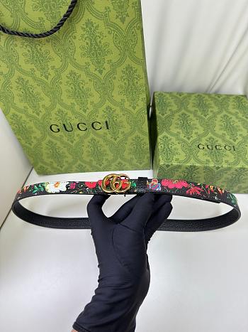 Colestore Gucci Reversible GG Marmont thin belt Black leather gold-toned hardware 2.0cm