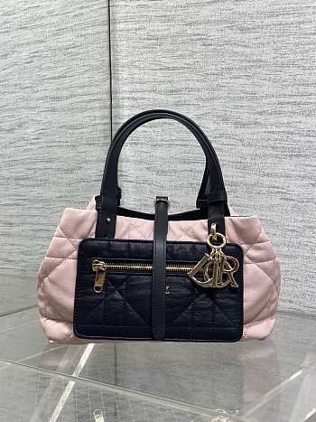 Colestore Dior Small Dior Toujours Reversible Vertical Tote Bag Two-Tone Pink and Black Macrocannage Supple Calfskin 23x15x15cm