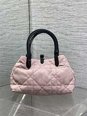 Colestore Dior Small Dior Toujours Reversible Vertical Tote Bag Two-Tone Pink and Black Macrocannage Supple Calfskin 23x15x15cm - 4