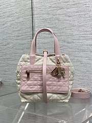 	 Colestore Dior Small Dior Toujours Reversible Vertical Tote Bag Two-Tone Pink and Trench Macrocannage Supple Calfskin 23x15x15cm - 4