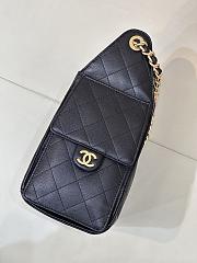 Colestore CHANEL 25 SMALL HANDBAG   Grained Calfskin & Gold-Tone Metal  Black 30 x 26 x 14cm - 2