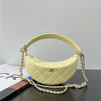 Colestore Chanel Clutch with chain  Grained Calfskin  Light Yellow 15x22x6cm