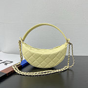 Colestore Chanel Clutch with chain  Grained Calfskin  Light Yellow 15x22x6cm - 2