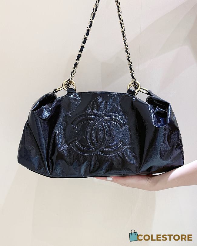 Colestore Chanel Black Patent Vinyl Rock and Chain Bag 47 x 27 x 16 cm - 1