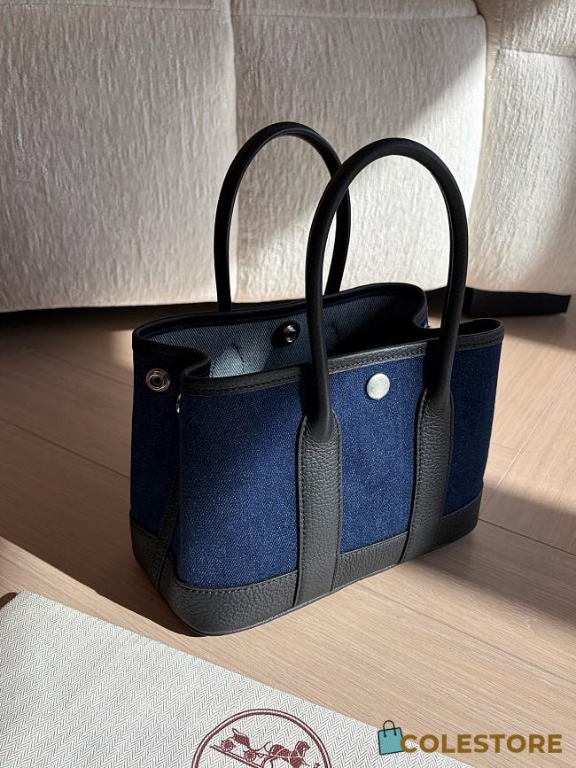 Colestore Hermes Garden Party Neo 23 Denim Moyen and Black Negonda Palladium Hardware 23 x 16 x 10 cm - 1