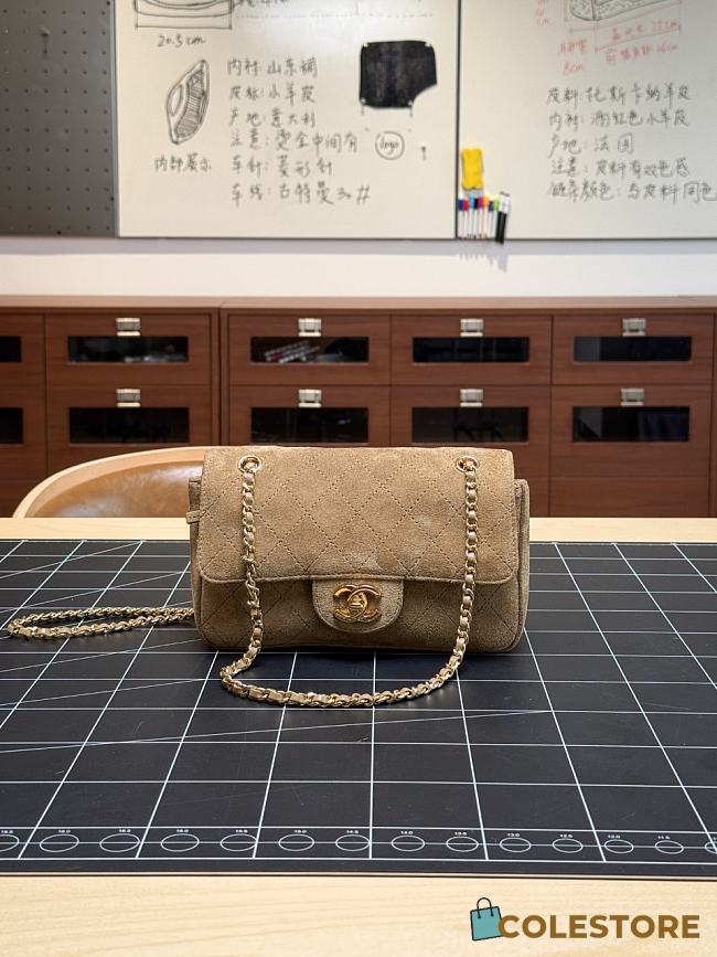 Colestore Chanel FALL WINTER 2026 PRE-COLLECTION MINI FLAP BAG Suede Calfskin & Gold-Tone Metal  Dark Beige 13x20x6cm - 1