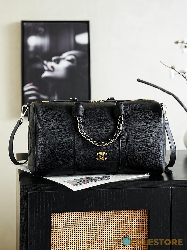 Colestore Chanel Cruise 2026/27 Duffle Bag Grained Calfskin & Gold-Tone Metal Black 48 × 27 × 24 cm - 1