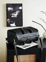 Colestore Chanel Cruise 2026/27 Duffle Bag Grained Calfskin & Gold-Tone Metal Black 48 × 27 × 24 cm - 5