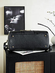 Colestore Chanel Cruise 2026/27 Duffle Bag Grained Calfskin & Gold-Tone Metal Black 48 × 27 × 24 cm - 4