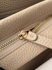 Colestore Chanel SMALL SHOPPING BAG Grained Calfskin & Gold-Tone Metal Light Beige 15 x 30.5 x 11.5 cm - 5