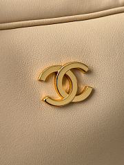 Colestore Chanel Spring Summer 2026   Large Bowling Bag  Lambskin & Gold-Tone Metal  Light Beige  19 x 35.5 x 12.5cm - 3
