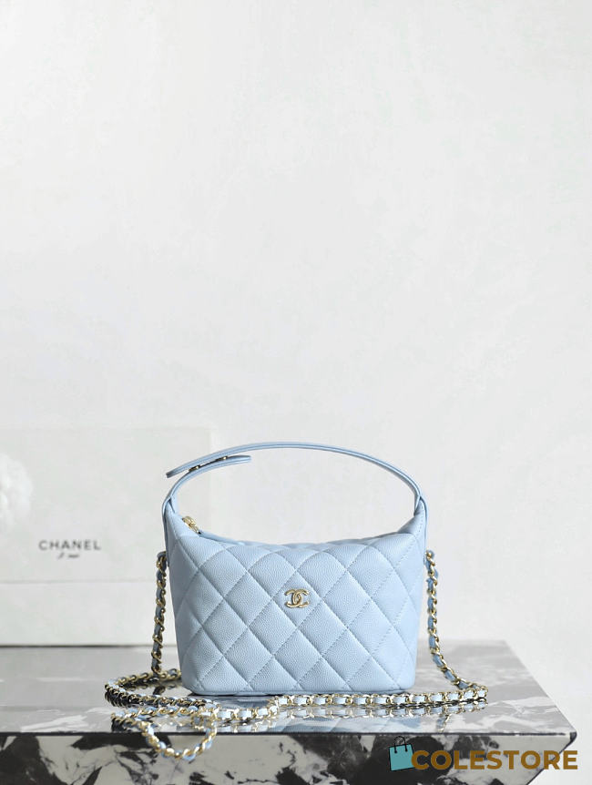 Colestore Chanel Clutch with Chain Grained Calfskin & gold-tone Light Blue 21.5x19x6cm - 1