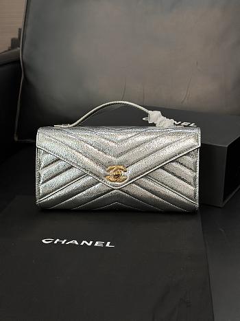 Colestore  Chanel Metallic Aged Calfskin Chevron Quilted Top Handle Envelope Clutch Silver 10x26x5cm