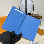 Colestore Louis Vuitton Passport Cover Paragliding Blue 10 x 14 x 2.5 cm - 4