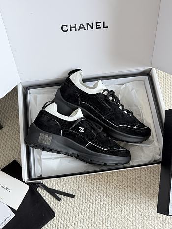 Colestore Chanel Métiers d’art 2026   Sneakers   Velvet Calfskin & Mixed Fibers  Black & White 