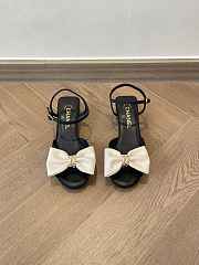 Colestore Chanel Sandals in Grosgrain Black and Ivory - 1