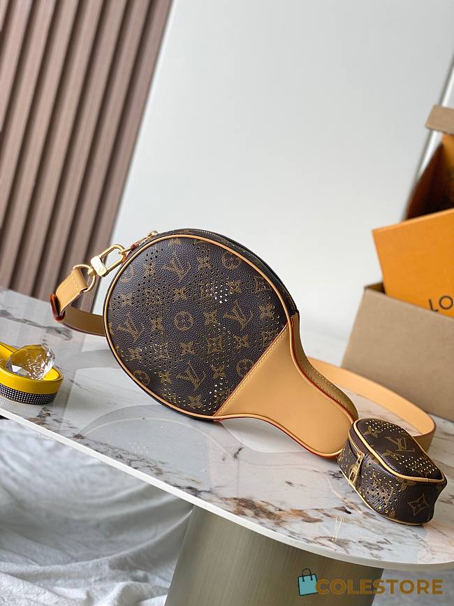 Colestore Louis Vuitton Ping Pong Bag 18 x 30 x 5.5 cm - 1