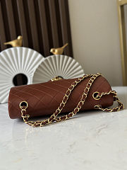 Colestore Chanel Medium Classic Handbag Lambskin & Gold-Tone Metal Brown/Caramel 25.5 × 15.5 × 6.5 cm - 4