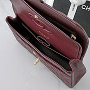 Colestore Chanel Burgundy Quilted Caviar Medium Classic Double Flap Bag Gold Hardware 25.5 × 15.5 × 6.5 cm - 2