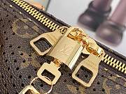 Colestore Louis Vuitton Keepall Bandoulière 50 Perforated Monogram coated canvas 50 x 29 x 23 cm - 2
