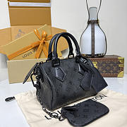 	 Colestore Louis Vuitton Speedy P9 Bandoulière 20 Ultrablack M28262 22 x 14 x 17.5 cm - 4