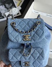 Colestore Chanel MÉTIERS D’ART 2026   SMALL BACKPACK   Washed Denim & Gold-Tone Metal 18.5 x 18 x 12cm - 5