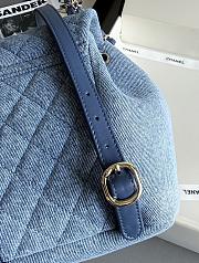 Colestore Chanel MÉTIERS D’ART 2026   SMALL BACKPACK   Washed Denim & Gold-Tone Metal 18.5 x 18 x 12cm - 4