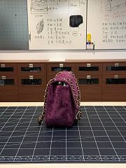 Colestore Chanel Fall Winter 2026 Pre-Collection  Maxi Flap bag   Suede Calfskin & Gold-Tone Metal  Burgundy  19.5 x 32 x 10cm - 4