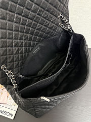 Colestore Chanel Maxi Classic Handbag Grained Calfskin & Ruthenium-Finish Metal Black 44 x 27 cm - 2