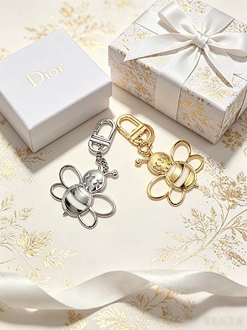 Colestore Dior Abeille Christian Dior Bee Keychain x Kaws Iconic Golden Metal Bee Key holder