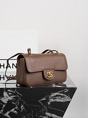 Colestore Chanel FALL WINTER 2026 PRE-COLLECTION MINI FLAP BAG Grained Calfskin & Gold-Tone Metal Brown 13 x 20 x 6cm - 4