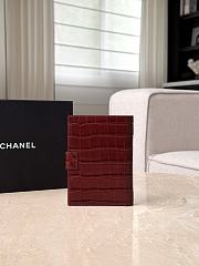 Colestore Chanel Spring Summer 2026   Passport Holder   Crocodile Embossed Calfskin & Gold-Tone Metal Burgundy 14x10.5x2cm - 6