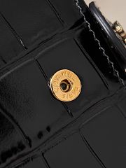 	 Colestore Chanel Spring Summer 2026 Passport Holder Crocodile Embossed Calfskin & Gold-Tone Metal Black 14x10.5x2cm - 2