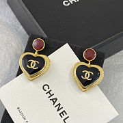Colestore Chanel Heart Pendant Earrings in Metal and Resin - 3