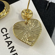 Colestore Chanel Heart Pendant Earrings in Metal and Resin - 2