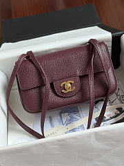 	 Colestore Chanel FALL WINTER 2026 PRE-COLLECTION MINI FLAP BAG Grained Calfskin & Gold-Tone Metal Burgundy 13 x 20 x 6cm - 1
