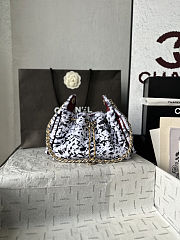 Colestore Chanel 25 Mini Handbag Lambskin & Gold-Tone Metal White & Black 20 x 22 x 12.5cm - 1