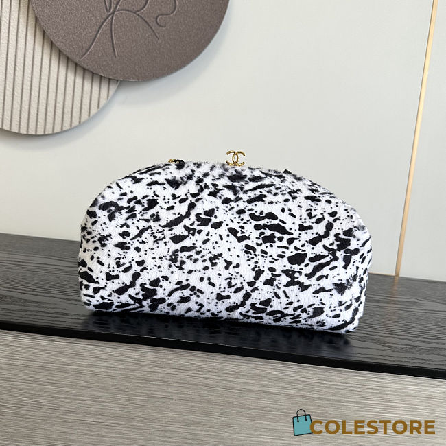 Colestore Chanel Clutch with chain   Lambskin & Gold-Tone Metal White & Black  7.5 x 27 x 12cm  - 1