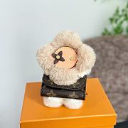 Colestore Louis Vuitton Vivienne Bag Charm Beige/Monogram - 2