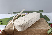 Colestore  Gucci Lady Lunetta small shoulder bag with chain white GG leather 24.5 x 15 x 5cm - 5