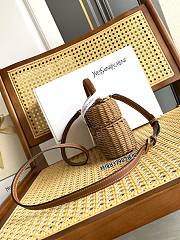 Colestore YSL Saint Laurent GABY vanity bag in osier in Beige NATURAL AND BRICK bronze-tone hardware 18 x 11 x 6.5 cm - 4