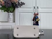 Colestore Louis Vuitton High Summer Alma BB Strap Reglable Link Quartz 23.5 x 17.5 x 11.5 cm - 2