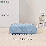 Colestore Bottega Veneta Bang Bang Vanity case in Intrecciato suede with detachable strap Mineral 22 x 12.5 x 5cm - 5