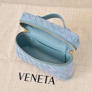 Colestore Bottega Veneta Bang Bang Vanity case in Intrecciato suede with detachable strap Mineral 22 x 12.5 x 5cm - 4
